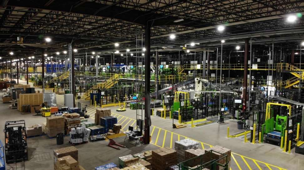 Walmart Renovates Palestine, Texas, Distribution Center With Robotics and AI