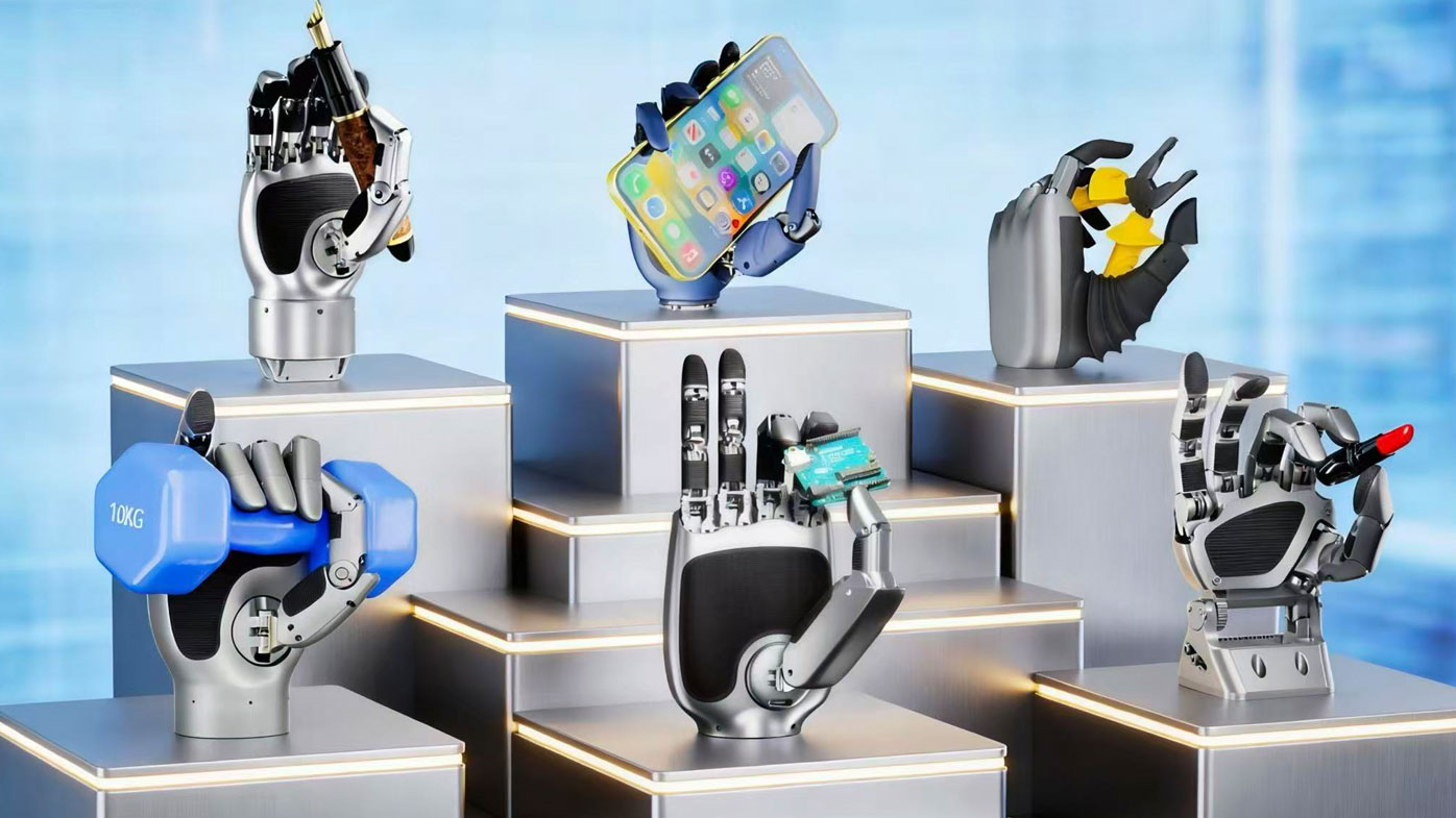 Linker Hand L30 is a tendon-driven dexterous hand, featuring 22 high-DoF combined with bionic design, high-precision control and sensing capabilities. Linker Hand L20 and L20 Lite are high-performance, high-DoF dexterous hands with 21 and 20 DoFm respectively. They adopt a linkage structure and self-developed micro motors, capable of various operations such as tool manipulation and replicating human hand movements. Linker Hand L6 is designed for industrial scenarios. Its linkage structure, paired with the self-developed "LinkerMotor", achieves 12 DoF, offering a high thrust-to-weight ratio, drive efficiency up to 90% and a tested lifespan exceeding one million cycles. Linker Hand O6 features a miniaturized, lightweight design - weighing only 370g for the entire hand - and comes with 11 DoF. The Linker Hand series covers a variety of application scenarios, including humanoid robots, scientific research and advanced industry. Linkerbot, eng.linkerbot.cn, Booth 2288