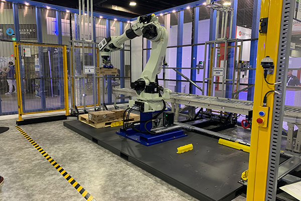 ​Dexterity had its robot with machine vision and AI running a palletizing and depalletizing demonstration. 