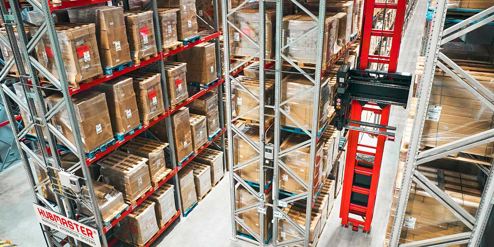 The HUBMASTER AS/RS is designed to adapt to a client’s specific needs. When paired with the proprietary HMWare WCS, the system delivers precision in inventory management, operational control and system flexibility. HUBMASTER’s offering provides real-time inventory tracking through its integrated warehouse management capabilities, advanced 3D mapping, RFID integration, 3D vision and photo stock features. This ensures that businesses can maintain complete oversight of their storage operations, reducing errors associated with manual inventory checks. For companies managing diverse stock - such as pallets, crates or custom-sized loads - HUBMASTER’s AS/RS ensures consistent, accurate handling of all inventory types. The system operates in challenging conditions, such as cold storage and chemical facilities, ensuring uninterrupted performance and product safety. By eliminating floor-running machinery, the system minimizes upfront investment and costly maintenance and repair issues, such as AGVs or other ground-based automation. Its ability to manage multi-aisle configurations further maximizes storage density and reduces the footprint required for warehouse operations. HUBMASTER, Booth S1980