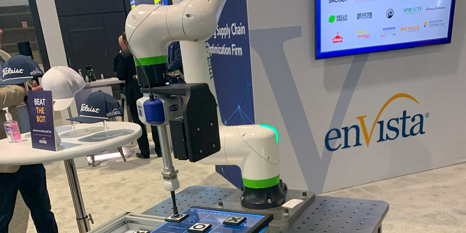 At enVista, the supply chain integrator demonstrated its vision and gripper capabilities by challenging attendees to a game of tic-tac-toe.